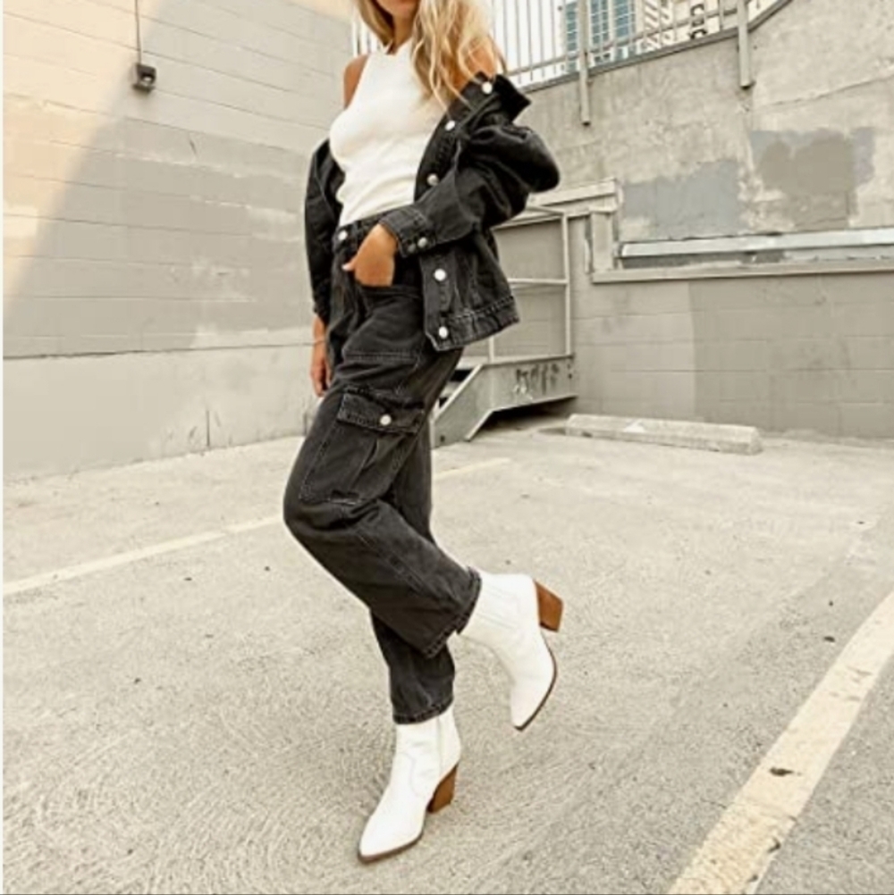 NWT Kendall + Kylie womens crop faded black cargo pant denim